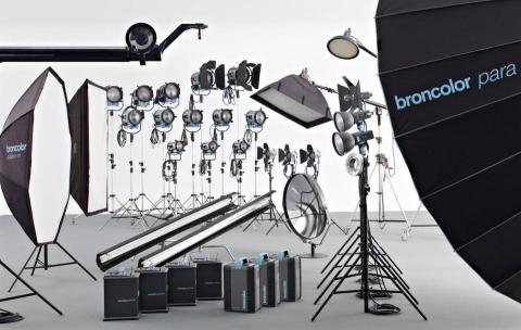 Brian Weng - 使用頂規Broncolor閃燈具及ARRI持續燈具