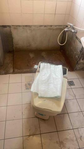 育達工程行 - 新莊 浴缸拆除 馬桶拆除