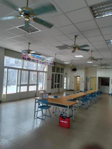 黃宗凱 - 更換吊扇後