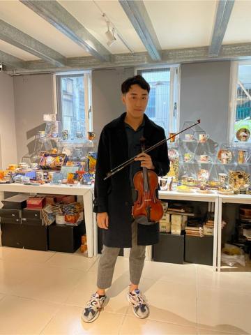 陳奕宏 - 當然除了工作外，當然我還可以演奏呦～