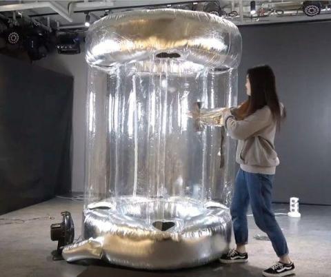 典典道具租借 - 充氣抓錢
NT$ 5000
租金：5000元
尺寸：高200cm、直徑150cm
內容：充氣帳x1、鼓風機x2
說明：可單手或一個人進入充氣帳內抓錢
備註：尾牙春酒 / 派對遊戲 / 活動道具 / 舞台道具
     商品租借請洽業務窗口
公司電話： 0965-139663
                   0933-957700