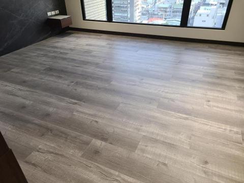 呈浥地板 - SPC卡樂509