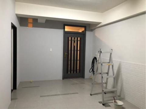 宸恩油漆整修工程 - 車庫跳色上漆