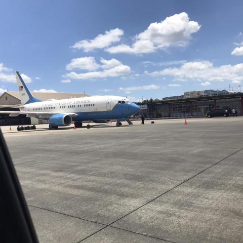 斌斌旅遊網 - 美國空軍一號，接送重要貴賓。