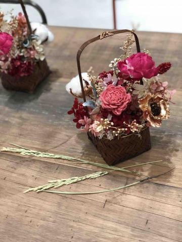 拾空花藝 - 新春小花籃