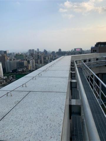 水電阿成 - 大樓避雷網安裝