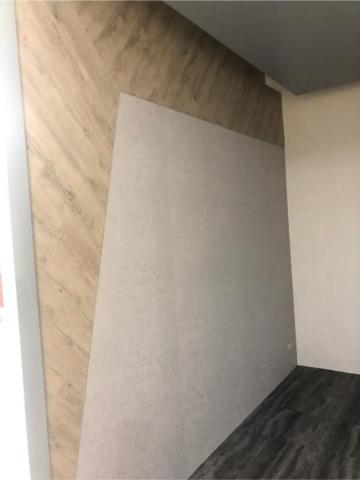 杰輝室內裝潢工程行 專業地板、窗簾、矽利康 - 木紋塑膠地板+進口壁紙