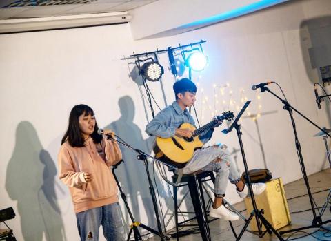 蔡嘉洺 - 台師大吉他社表演