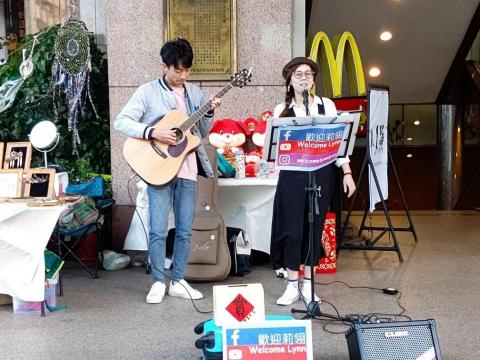 蔡嘉洺 - 街頭藝人表演