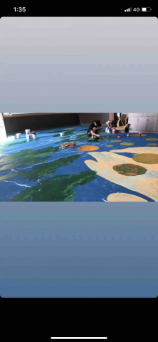 黃品珊 - 20坪大小的壁畫繪製中！