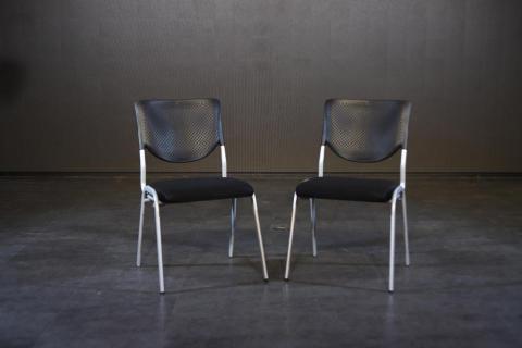 典典道具租借 - 培訓椅
NT$ 60
租金 :  60元
尺寸：座高43x總高90cm
規格：堆疊椅，無法折合
備註：會議椅 / 洽談椅 / 課程椅
         


     商品租借請洽業務窗口
公司電話： 0965-139663
                   0933-957700
                    ideaplansales2@gmail.com