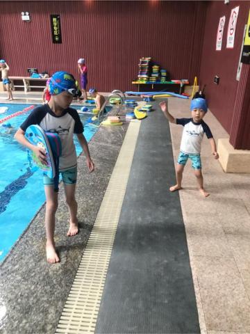 海鼠鼠UncleHi游泳小教室 - 4歲及8歲學員 海鼠鼠UncleHi游泳小教室 - 4歲及8歲學員