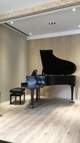 TCC細細聽 - 工作室備有河合三號平台琴