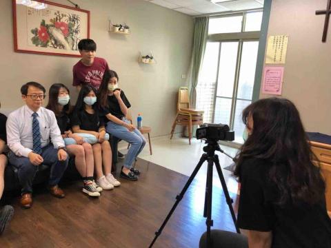 筱婷兒 - 學校實習紀錄片攝影+後製