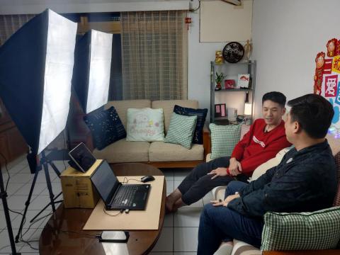 二拔愛說話 - YT頻道拍攝