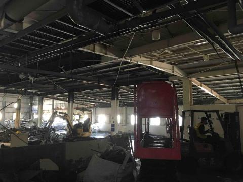 朝暮拆除工程行 - 廠房拆除清理中！