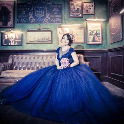 提供沙龍染髮劑服務的專家蘇菲亞歐美音樂藝術沙龍