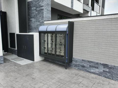 詠鑫整修工程行 - 信箱雨遮棚 詠鑫整修工程行 - 信箱雨遮棚
