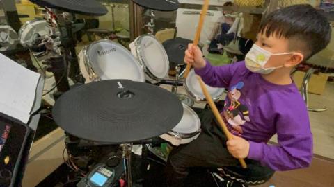 胡乃文 - 大班弟弟，我也可以很帥唷！