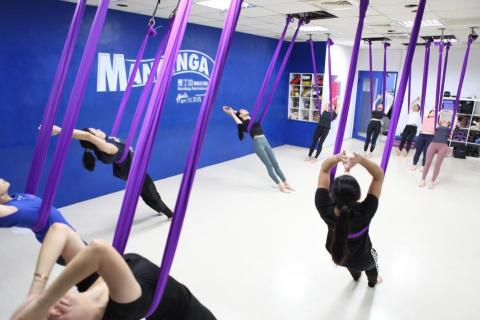 🕊BeFree🌼皮拉提斯/核心訓練/體重管理🍎 - 空中課程有一大半的時間會在地上，透過吊床幫助肢體伸展