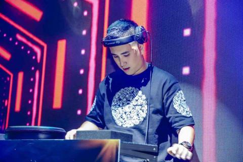 DJ_CHIU(TW) - 台北國際彩虹文化節演出