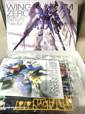 越彩珠寶、模型工作室 - 模型代工:天使鋼彈Ver.ka。組裝前 越彩珠寶、模型工作室 - 模型代工:天使鋼彈Ver.ka。組裝前