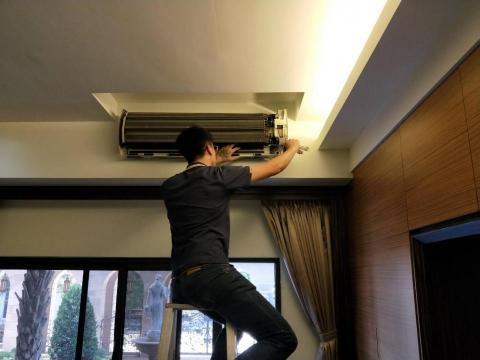 李柄鋐 - 桃園陳府定期清潔保養