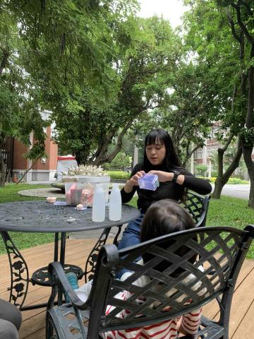 王昱鈞 - 和小朋友進行皮亞傑理論實作