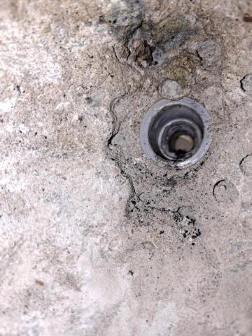 林志成 - 牆壁內塑膠水管斷裂退出處理