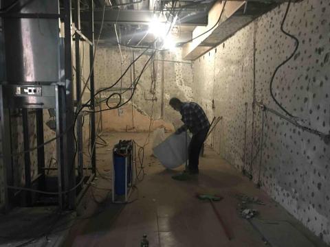 東秝國際有限公司 - 拆除工程