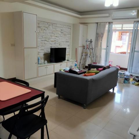 七彩油漆工程 - * 客廳改色 温馨亮麗 *