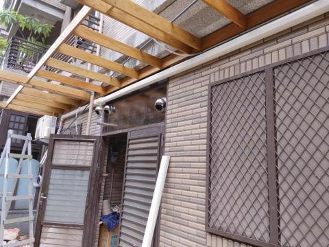 冷氣空調 祥恩工程行 - 室外冷媒管系統全用管槽來修飾