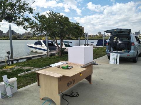 葉光銘 光木業室內裝潢 - 這次也是一個有趣的案子
是要在船上施作
內容是要替船上多增加收納空間的抽屜
以及簡單管線包覆