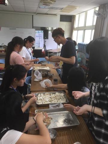 個人 - 線上數位學伴相見歡做午餐