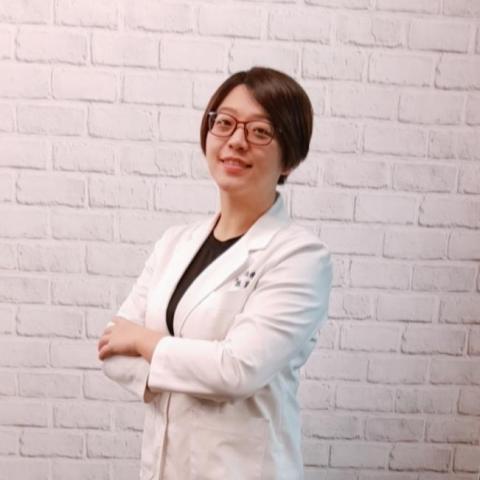 喜德教練 - 職能治療師