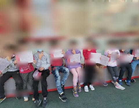 國中國小家教 - 學生升級合影