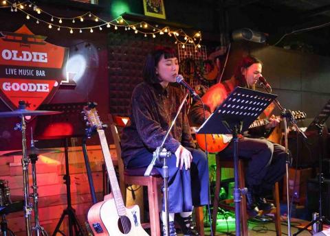 逸馨 - 酒吧駐唱