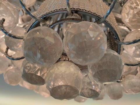 淨樂清潔 - 水晶吊燈清潔前