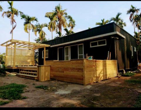 鄭高輝 - 度假屋施工中