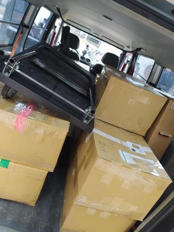 一台車凸歸呆丸 - 台北到台中，觀賞魚配送寵物大賣場