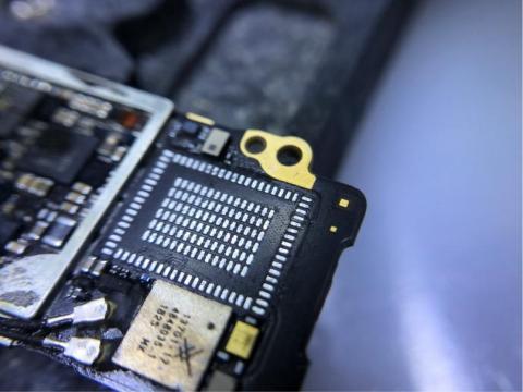 NeoPhone維修中心 - 主機板維修