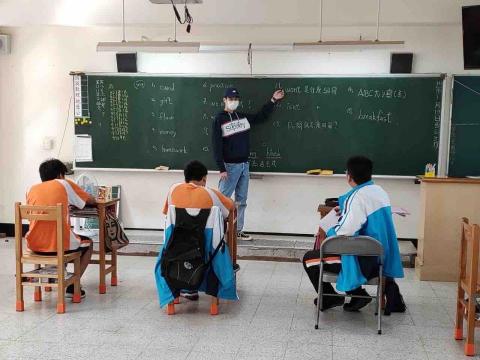 陳翰 - 嘉興國中任教期間