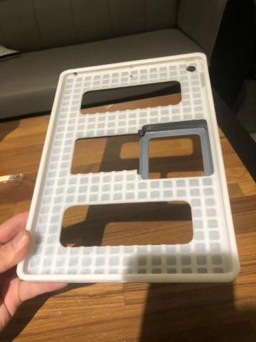 亞客科技有限公司 - 雙料複合材印製