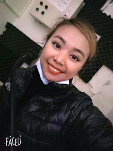 提供英譯字典服務的專家Michelle Ouyang