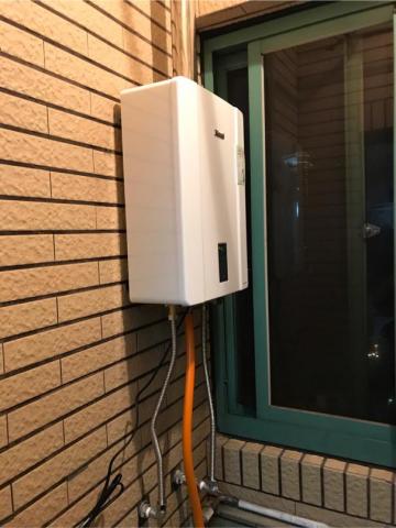 瓦海特有限公司 - 