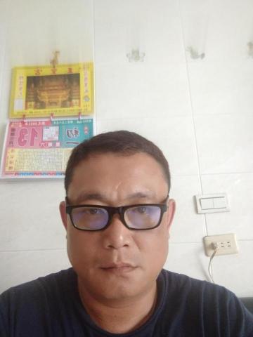 向泰工程工作坊 - 我叫謝小向泰工程行負責任

