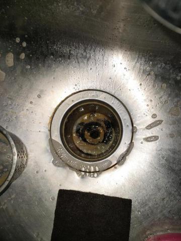 謝小姐居家清潔職人（謝依蓉） - 