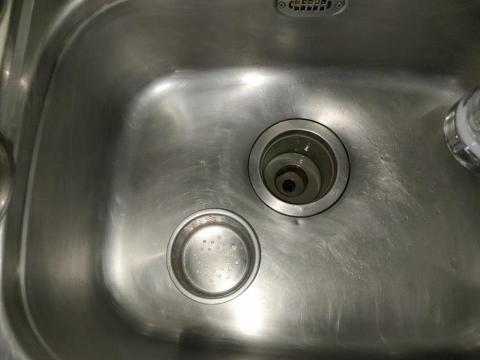 謝小姐居家清潔職人（謝依蓉） - 