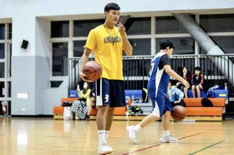 Coach wang 籃球訓練 - 引爆運動訓練 Coach wang 籃球訓練 - 引爆運動訓練
