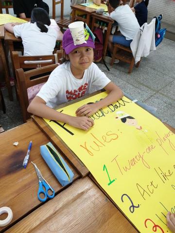 Octavia - 在天母國中帶英語暑期營隊